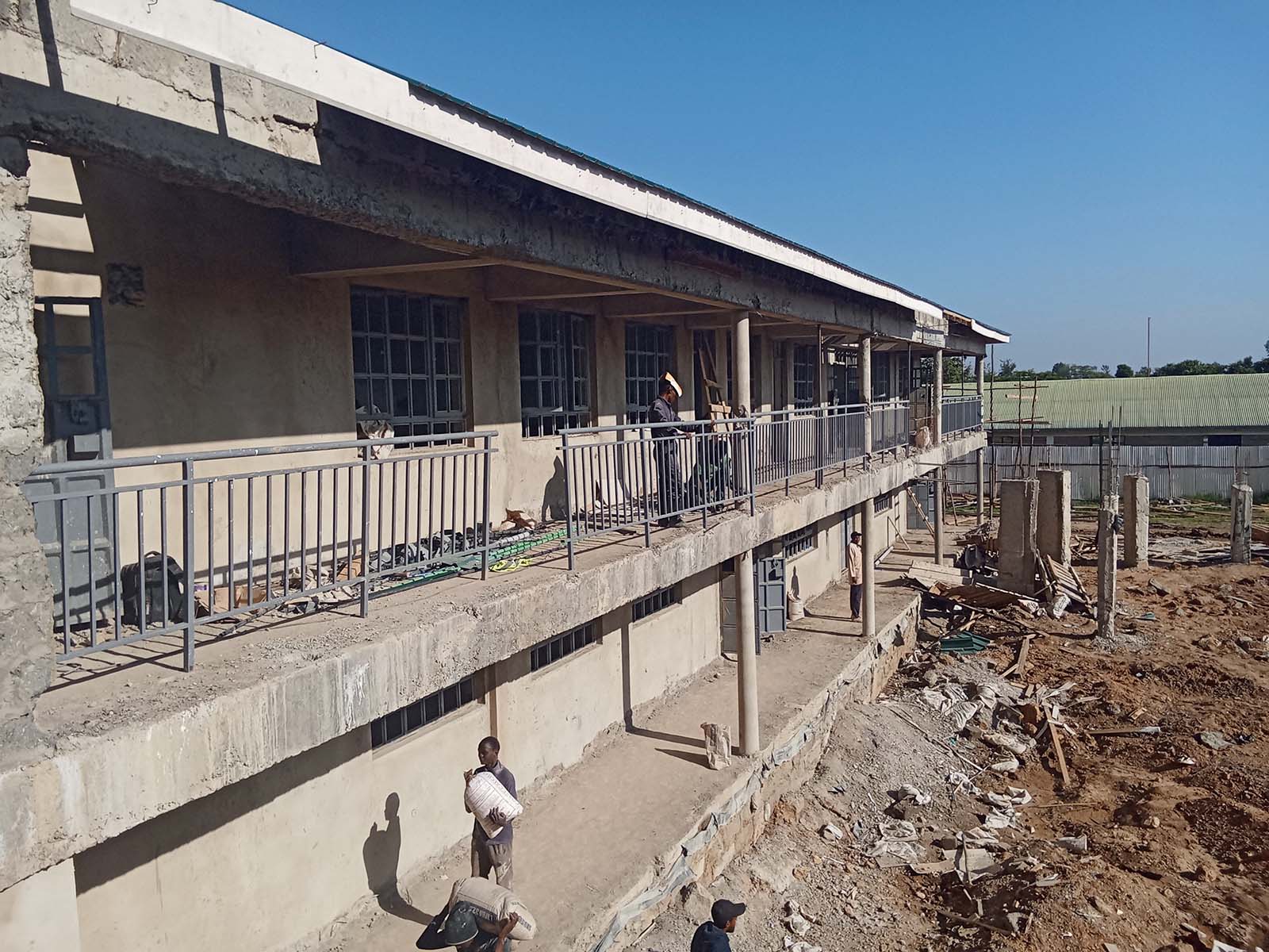 St. James Secondary School - Im Dezember 2024